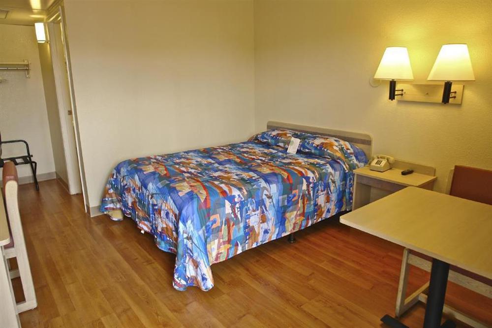 Motel 6-Rock Springs, Wy Room photo